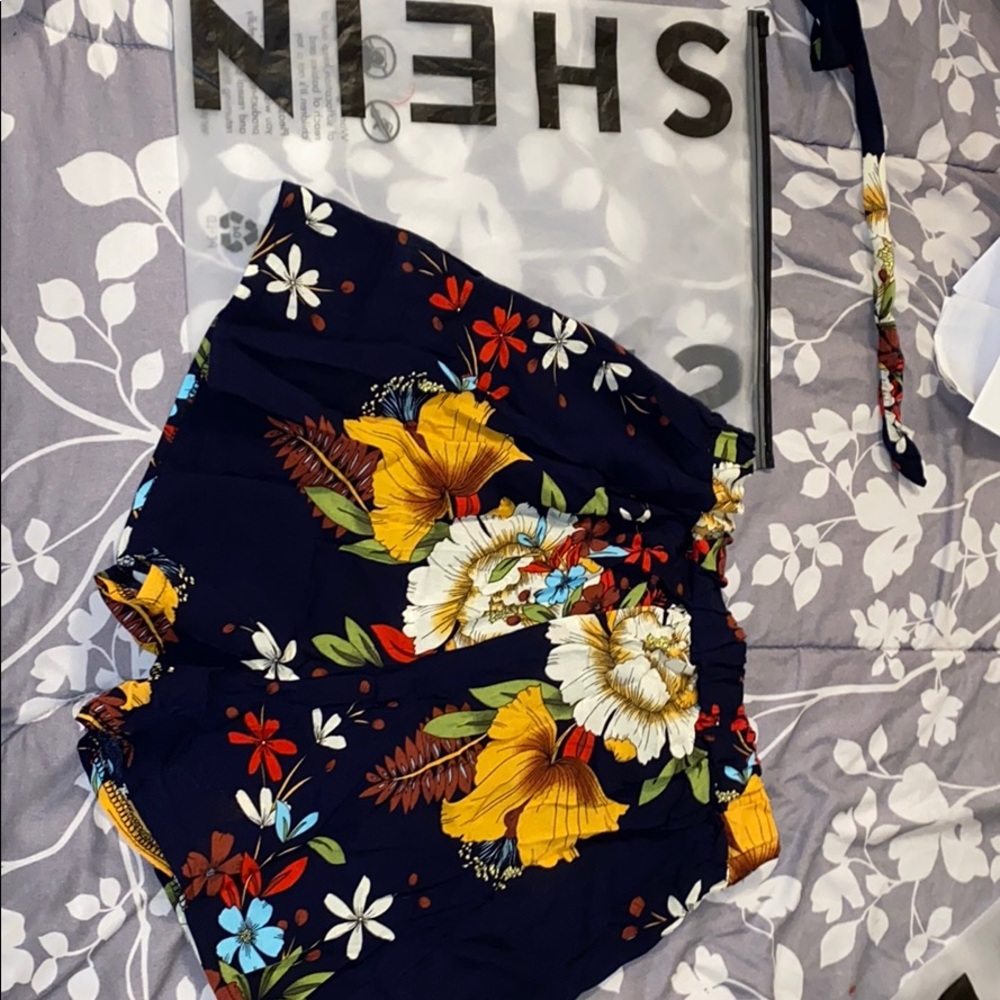 Cute flower set